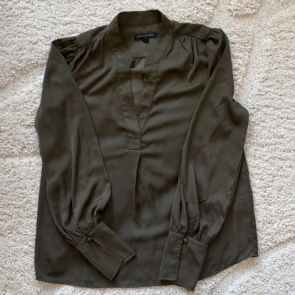 Banana Republic Khaki Women's Blouse